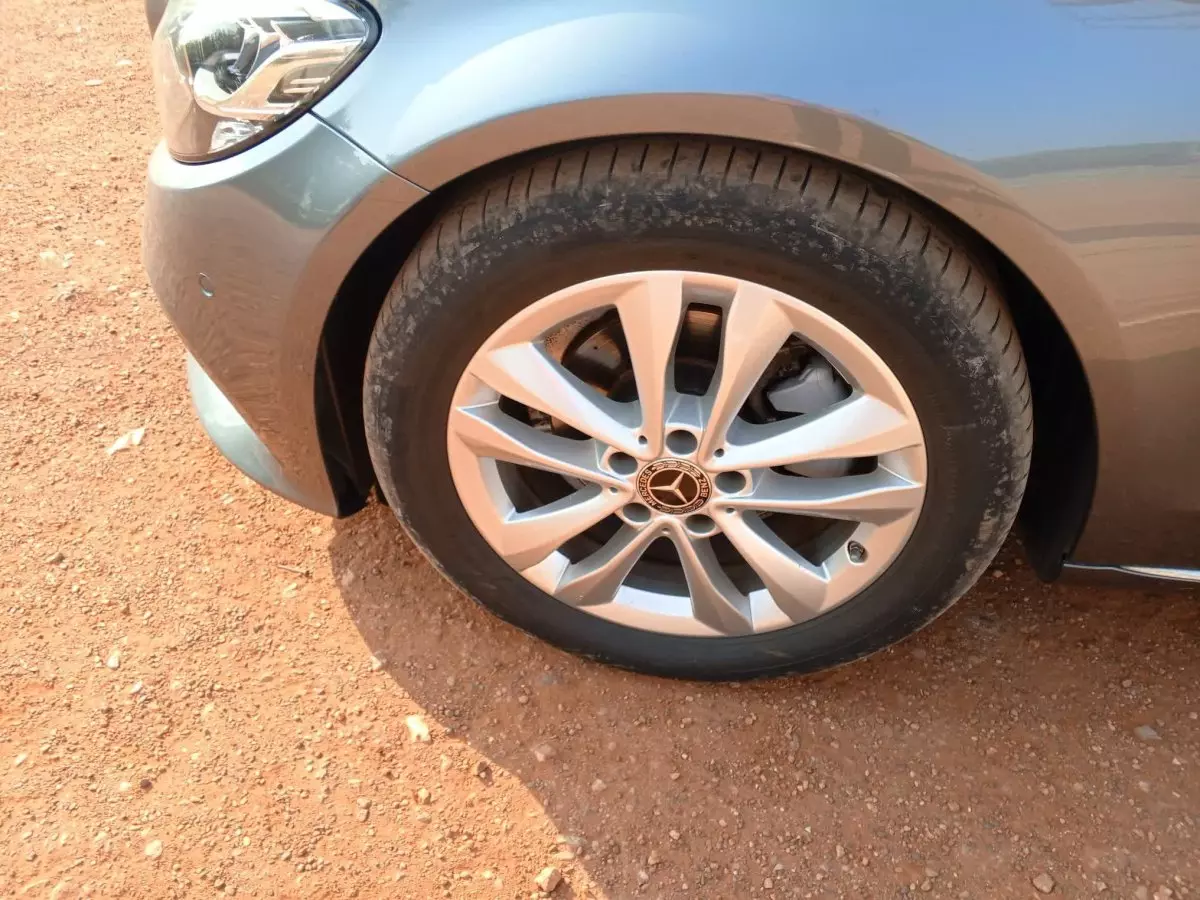 tyre1