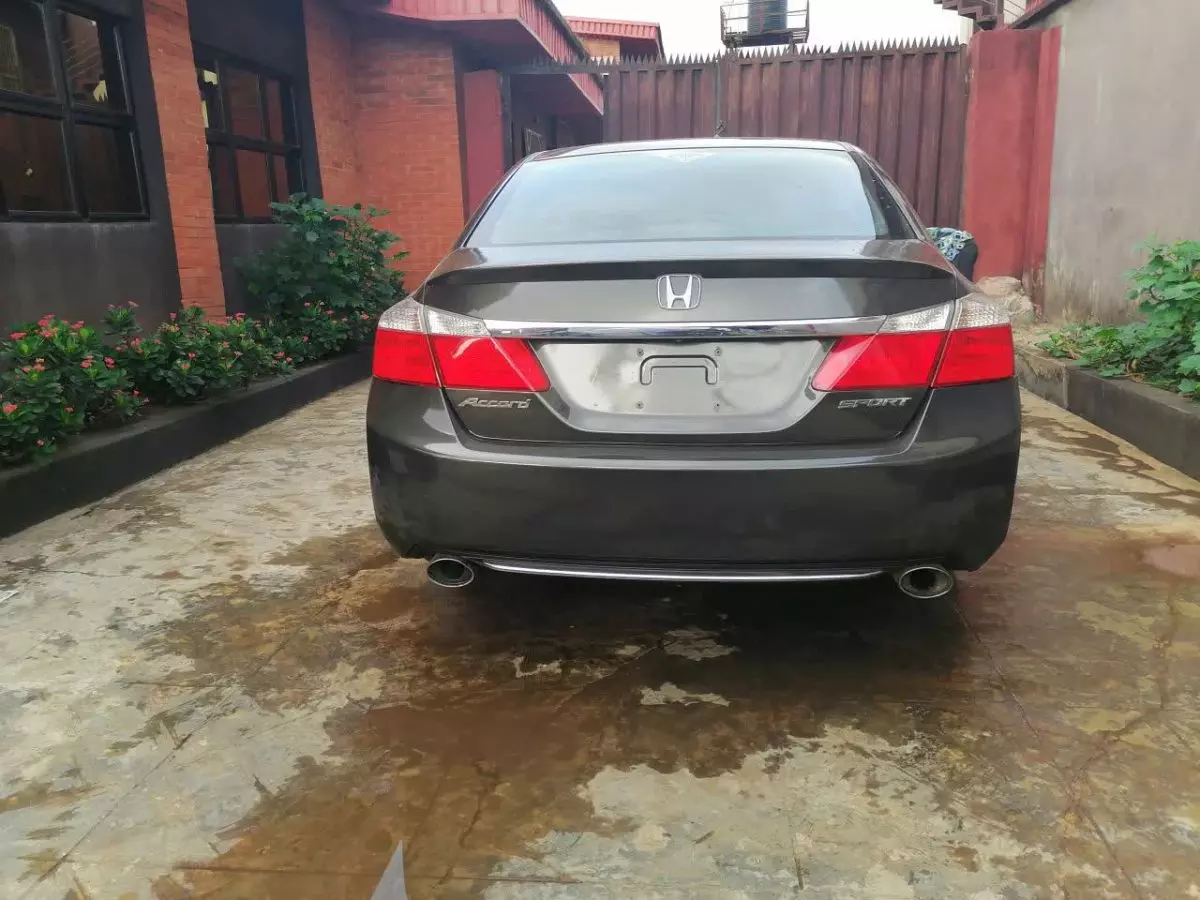 car Back