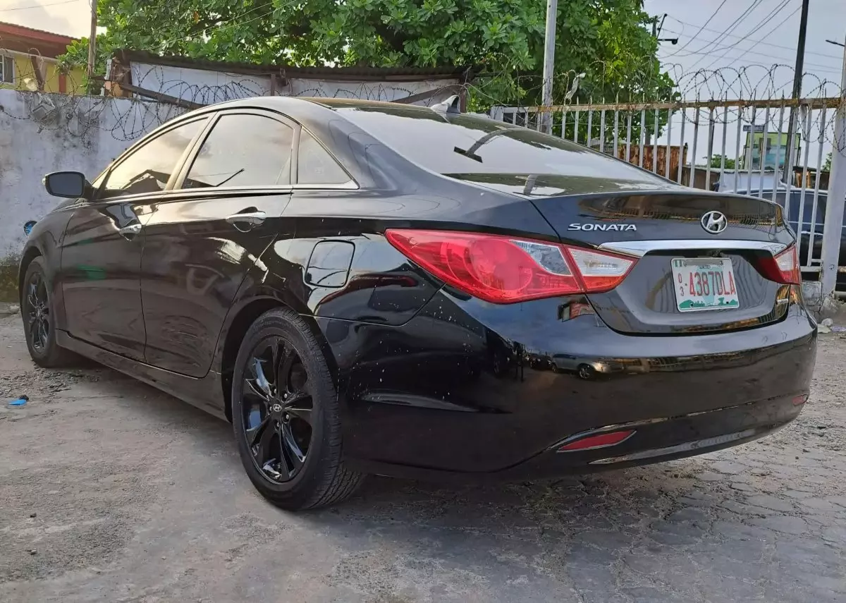 car Left