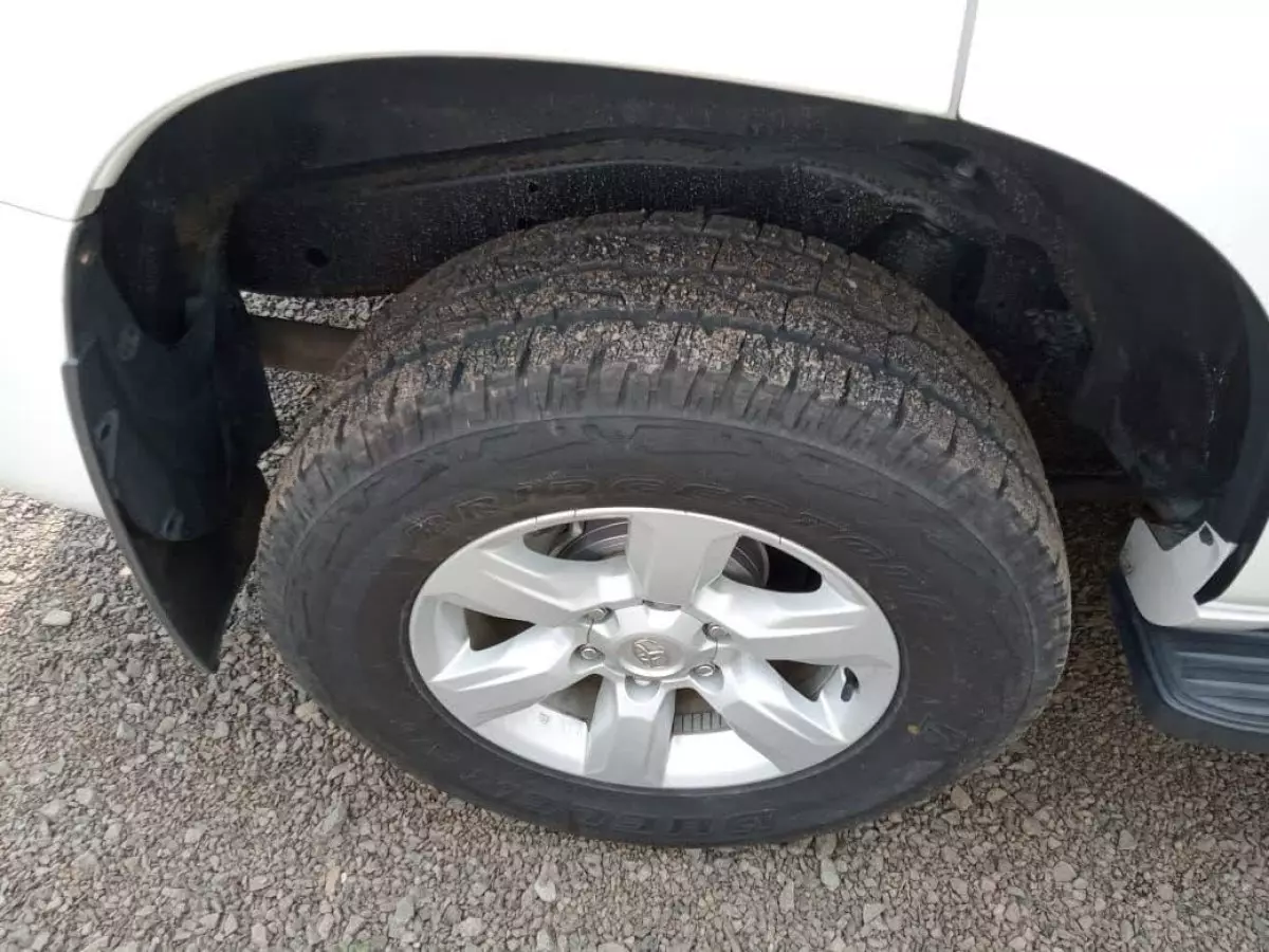 tyre1