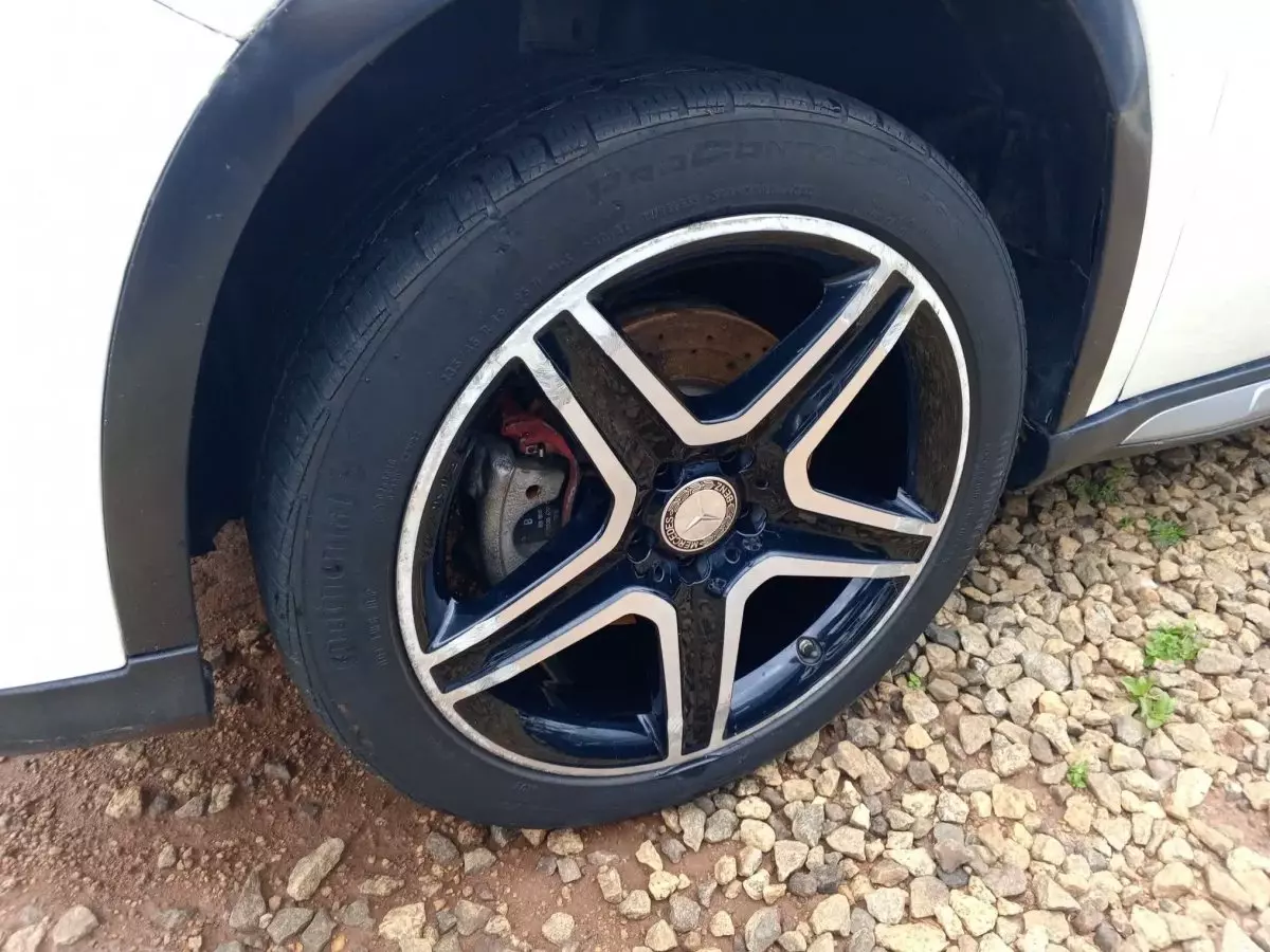 tyre3