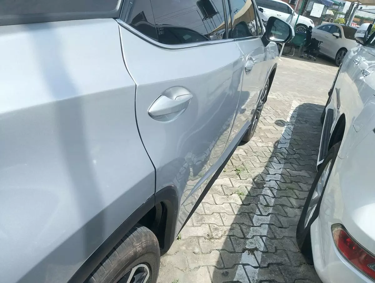 car Right Back