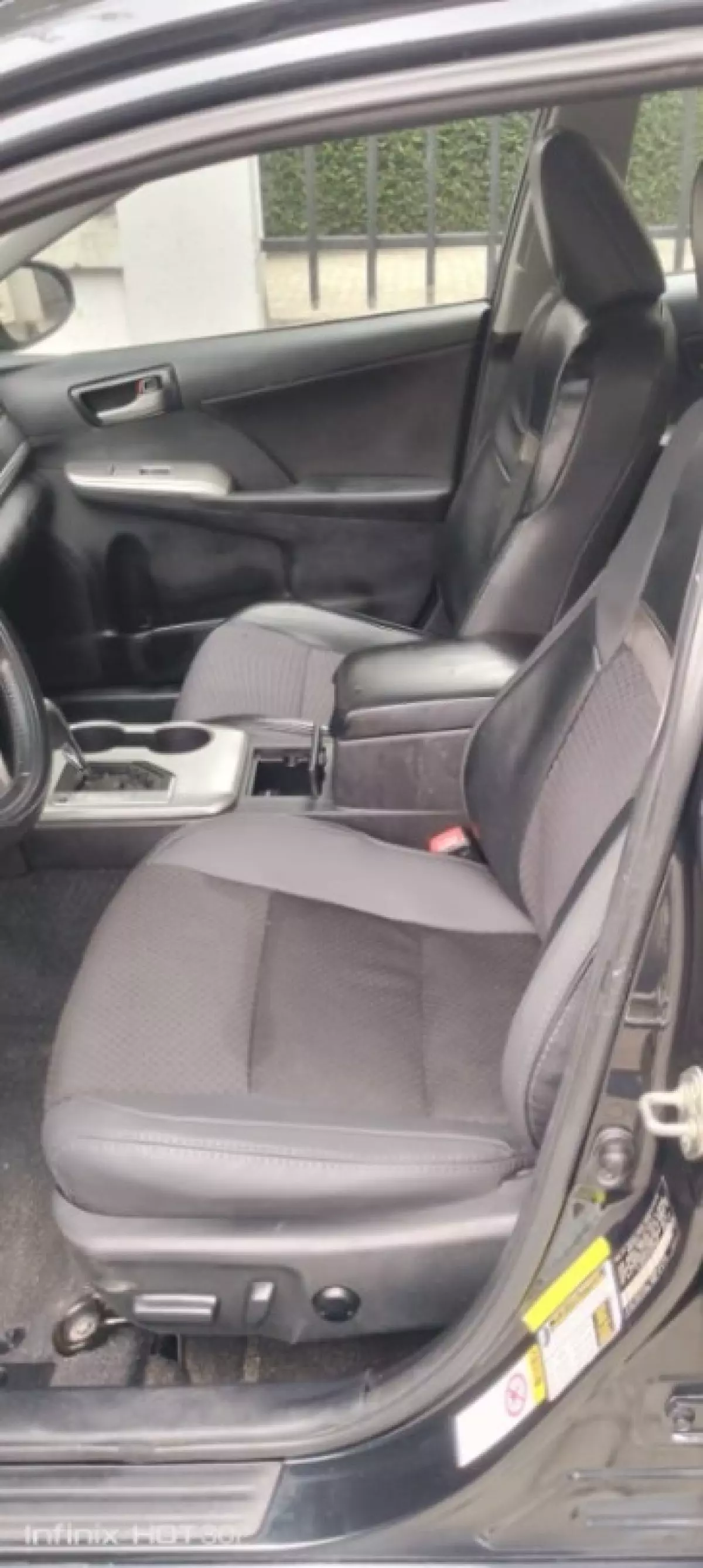 interiorFront