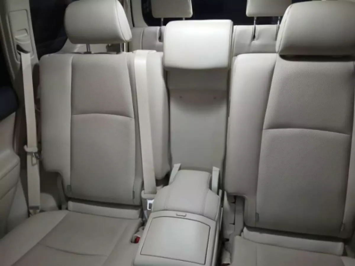interiorBack