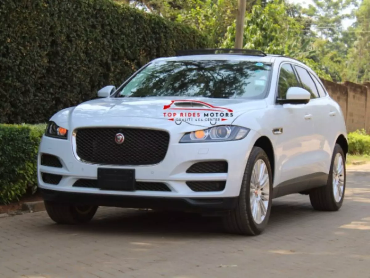 Jaguar F-Pace - 2017