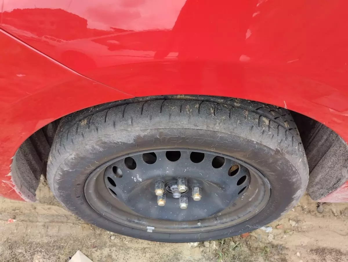 tyre0