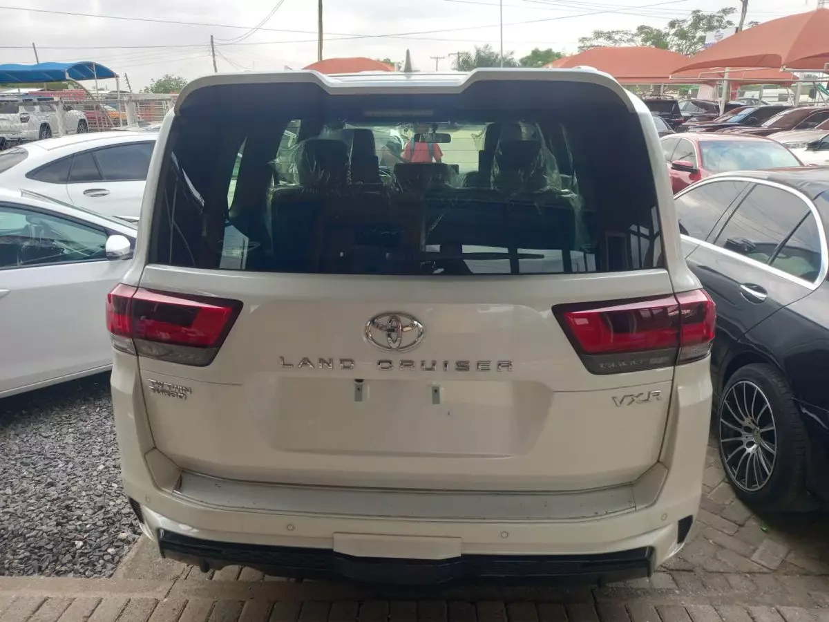 car Back