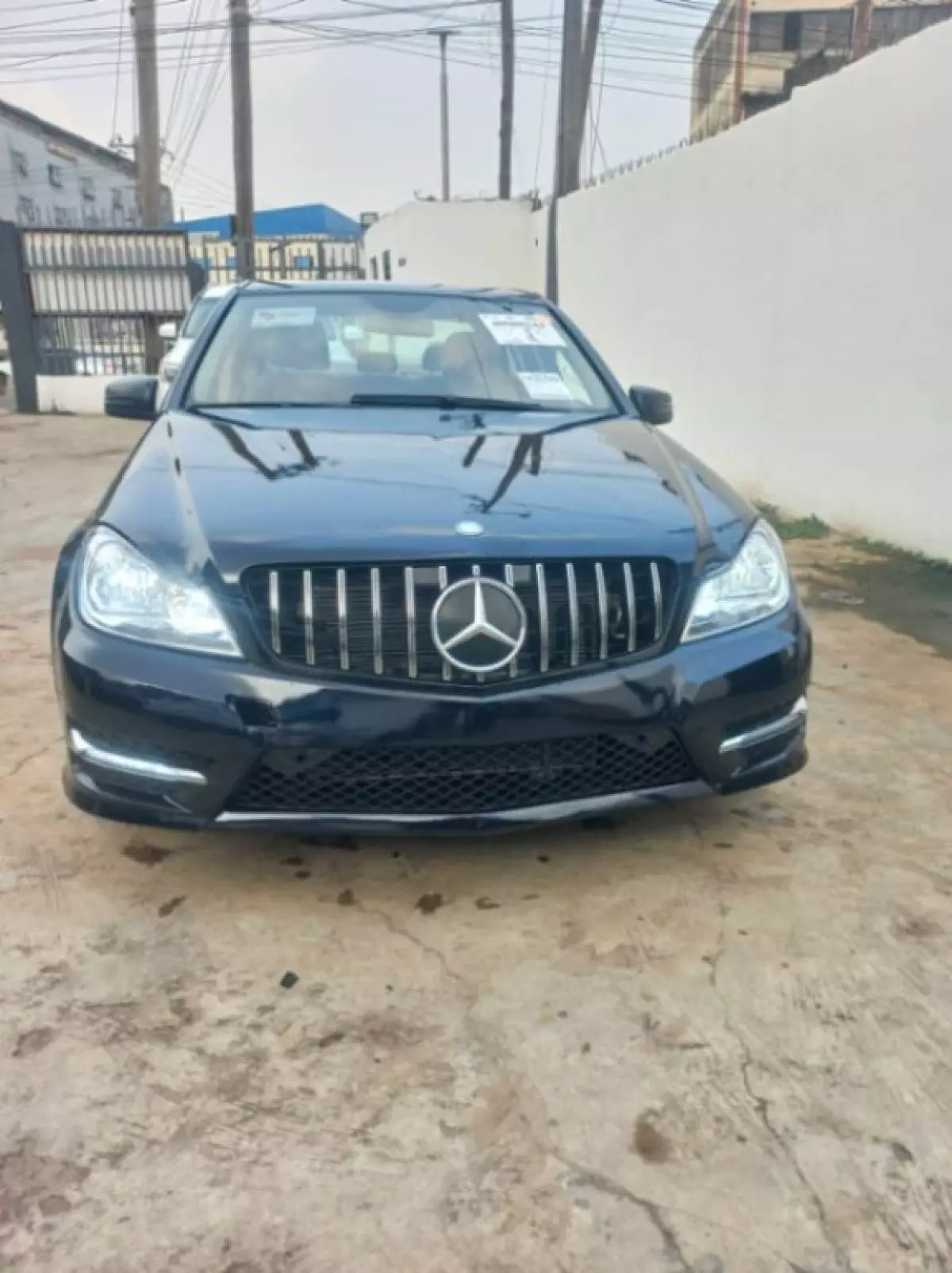 Mercedes-Benz C 300 - 2011