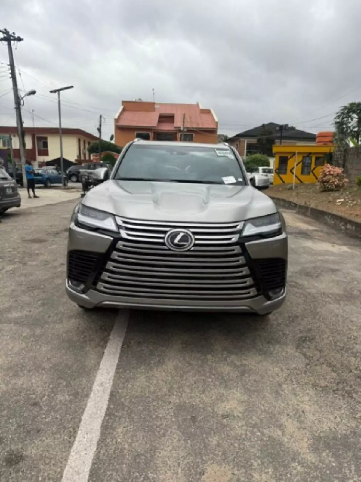 Lexus LX 600 - 2023