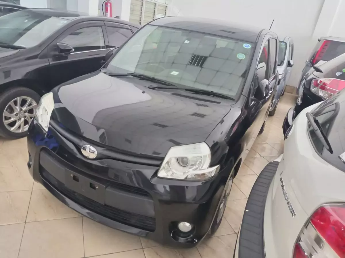 car Left Front