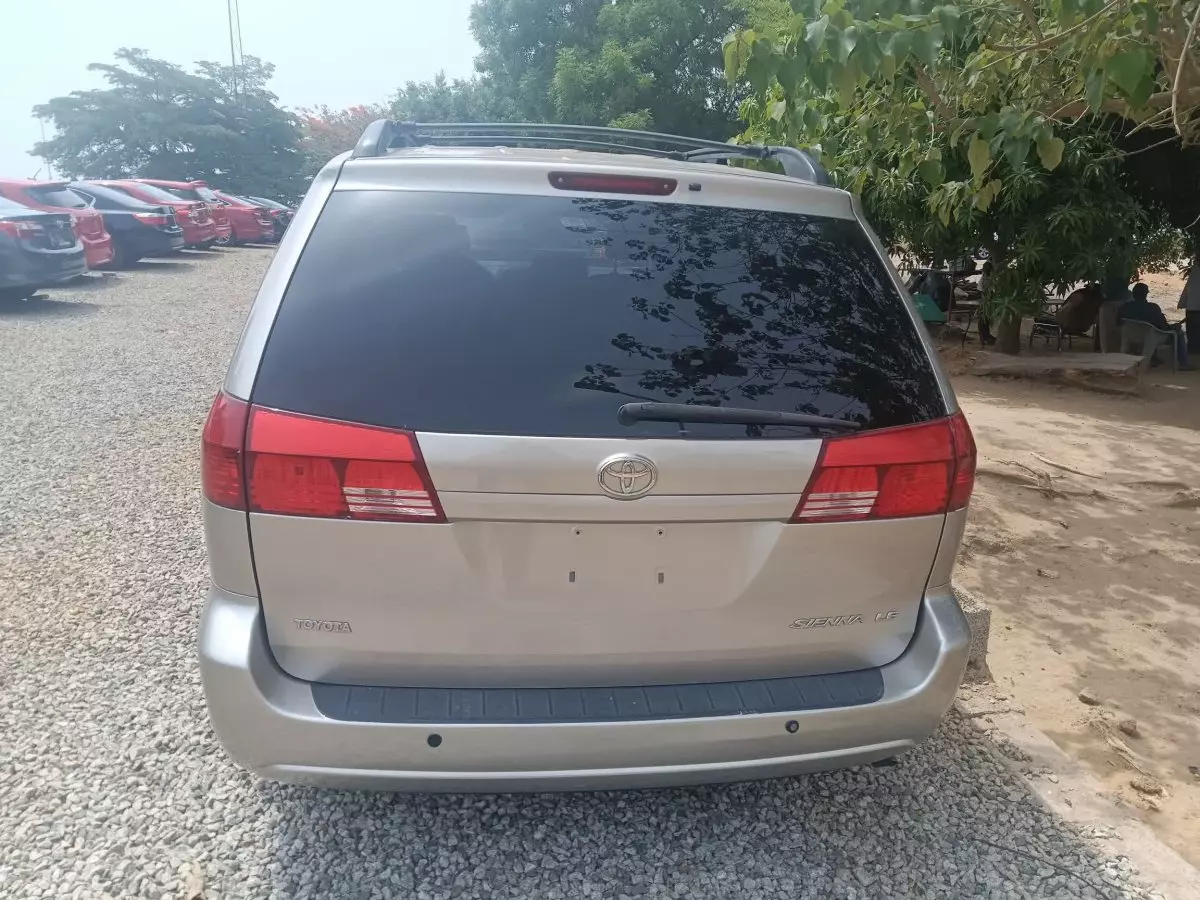 car Back