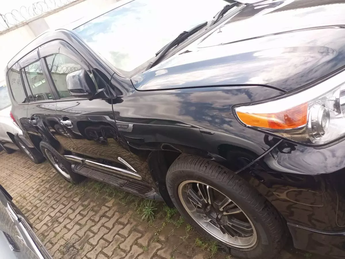 car Left