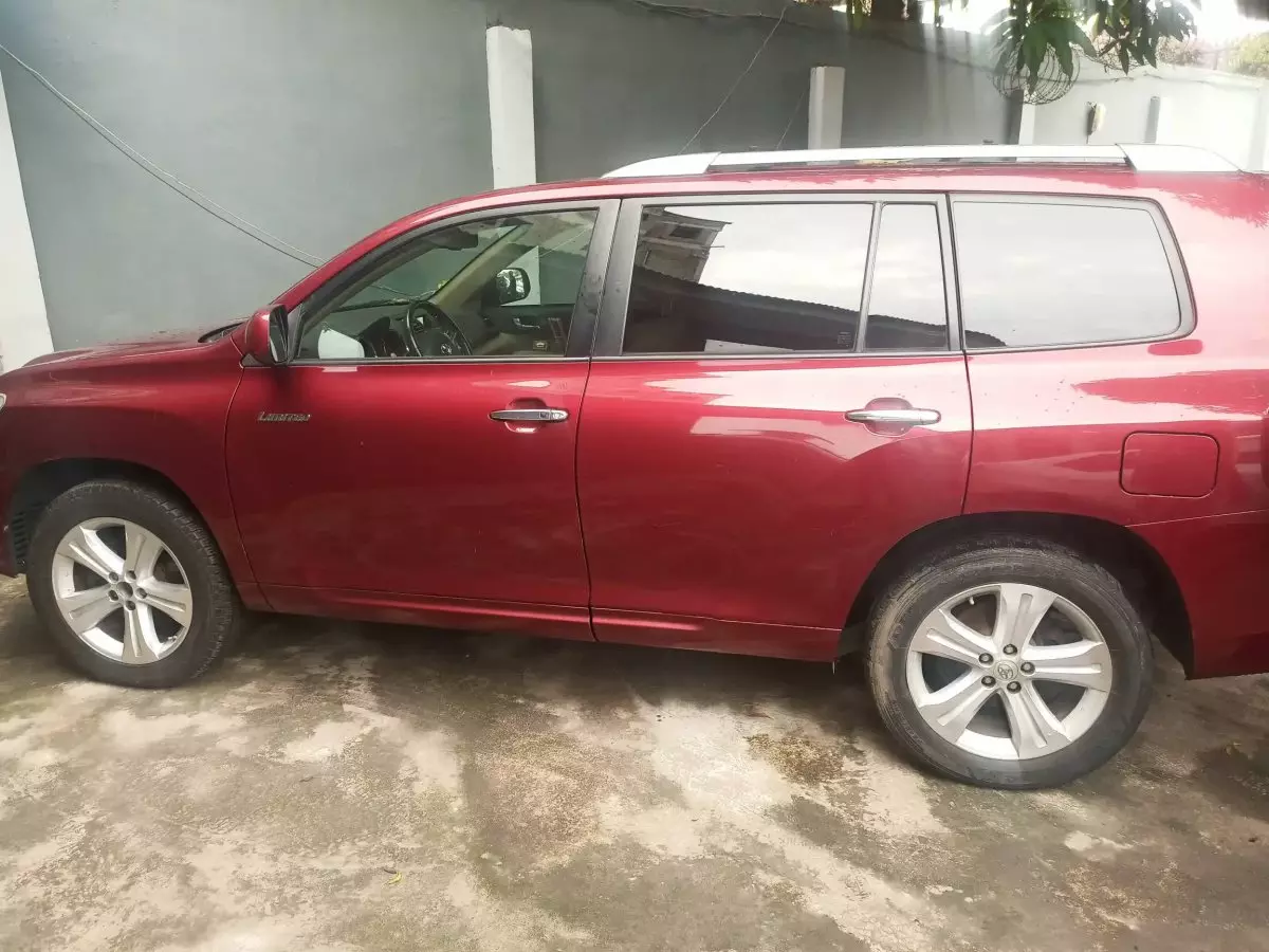 Car Left