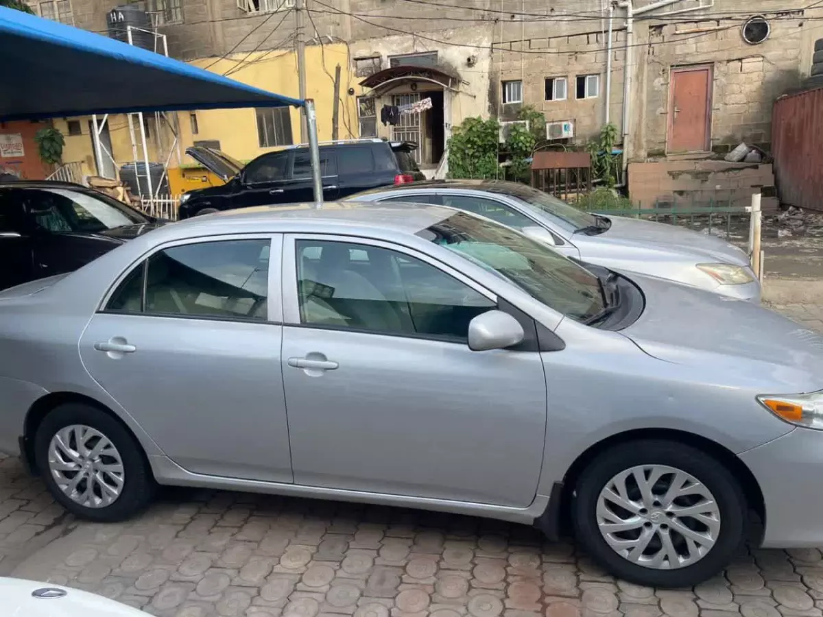 car Left