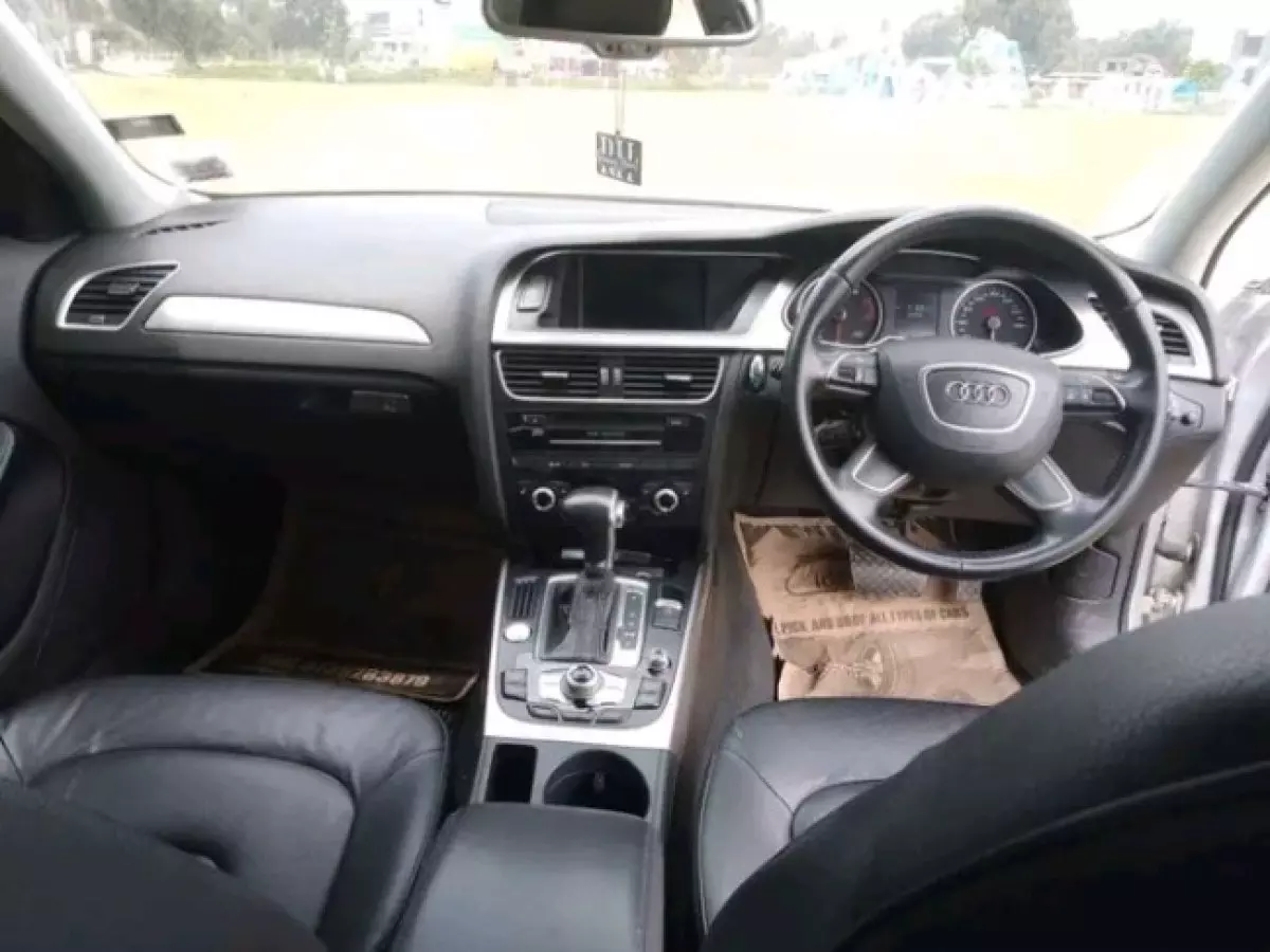 interiorFront