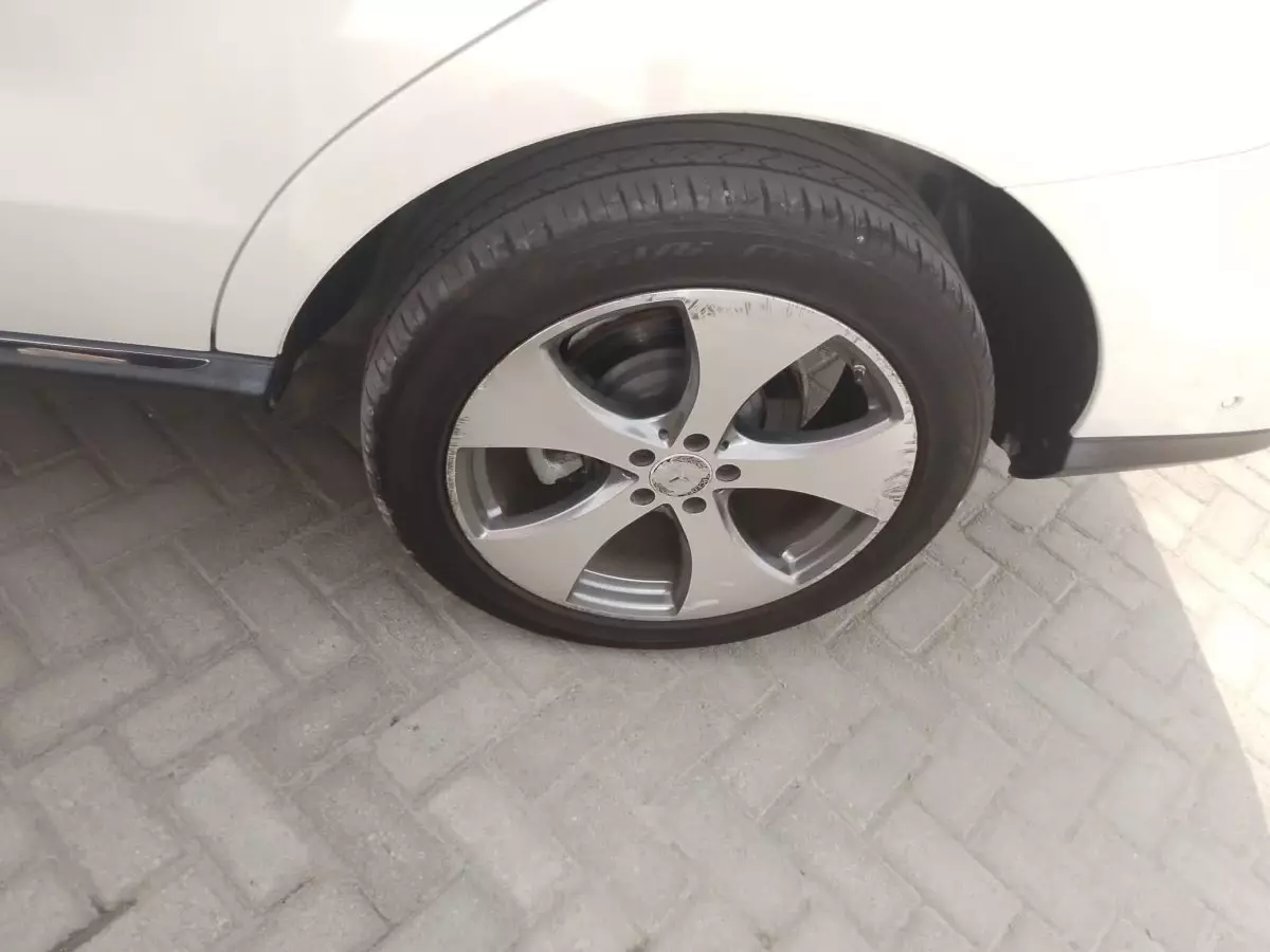 tyre2