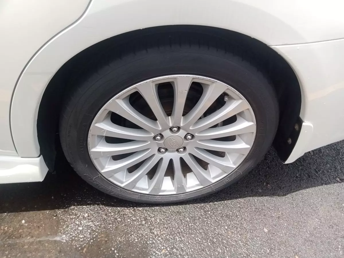 tyre1
