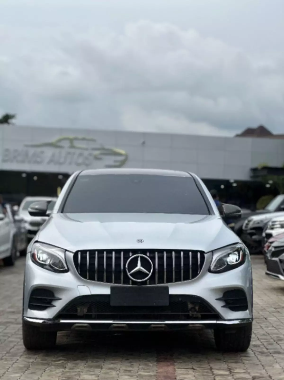 Mercedes-Benz GLC 300 - 2019