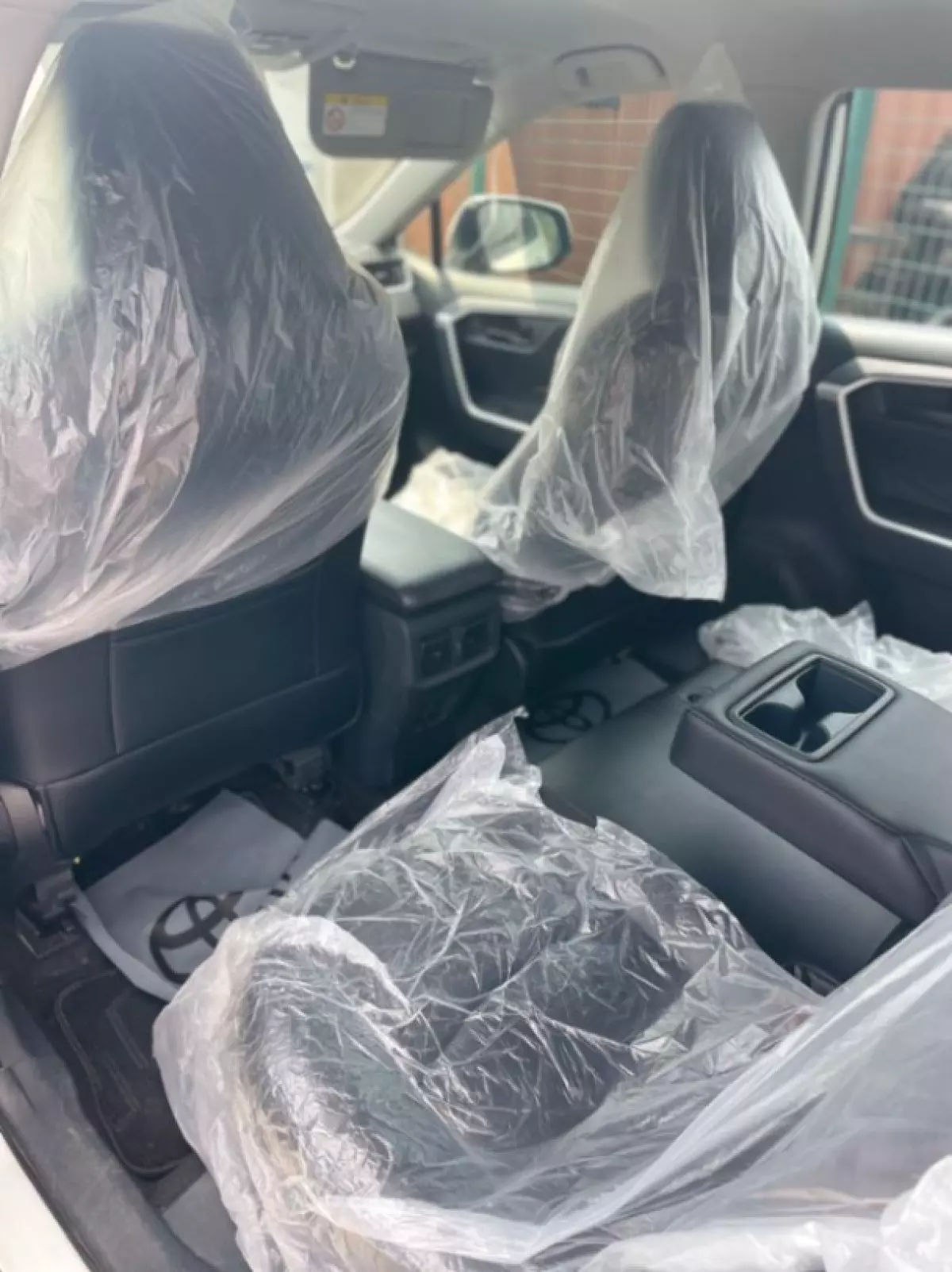 interiorBack