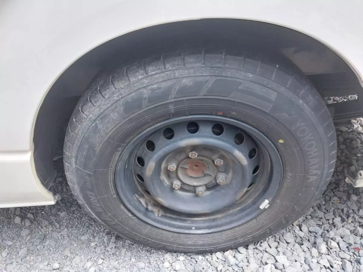 tyre3
