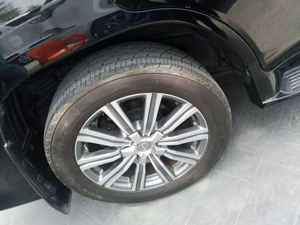 tyre3