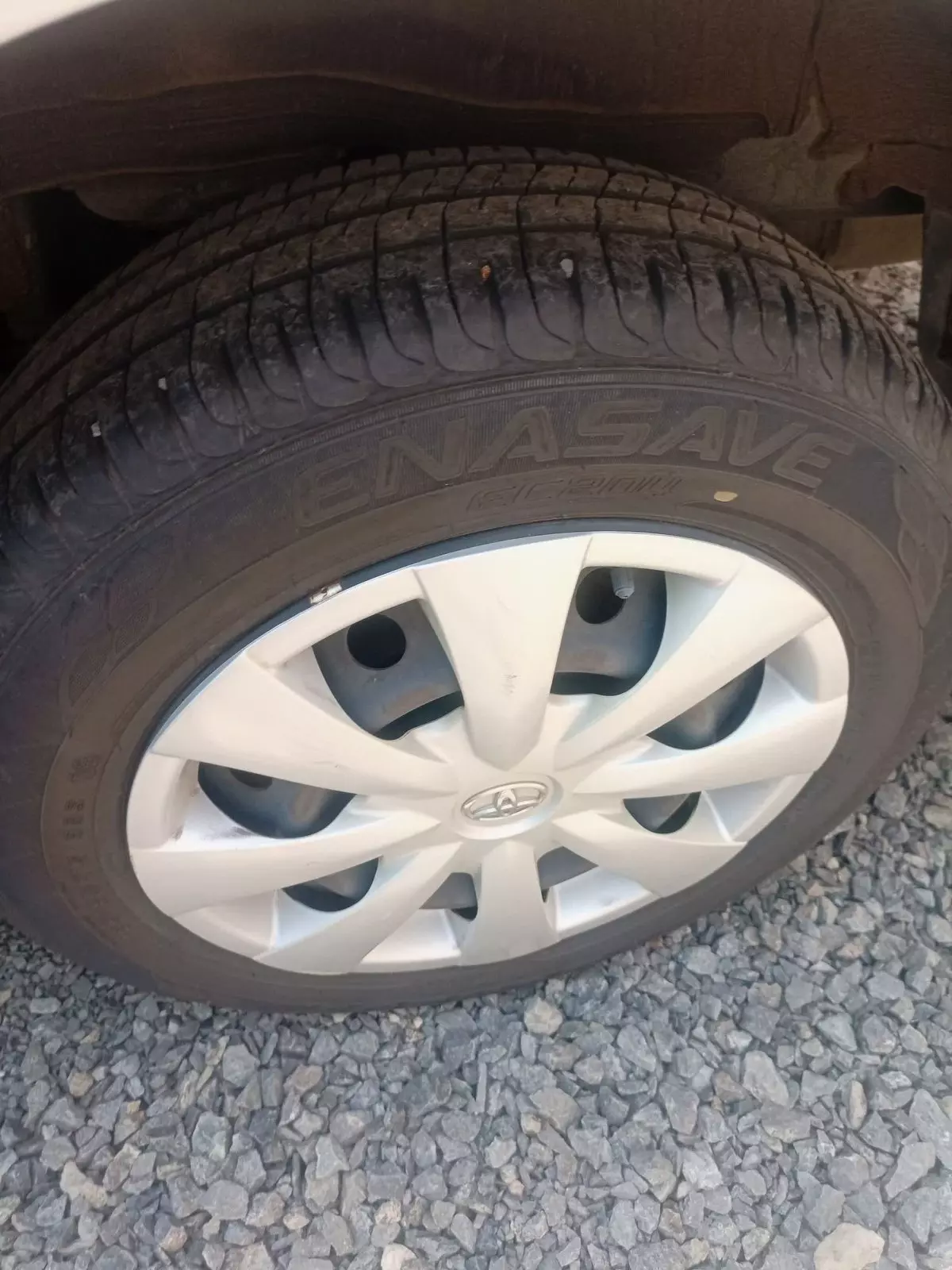 tyre2