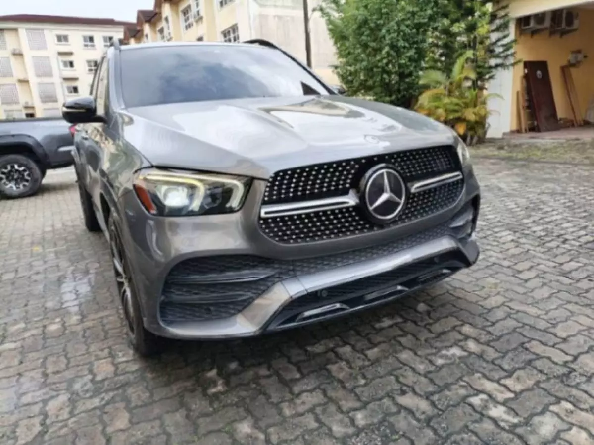 Mercedes-Benz GLE 350 - 2020