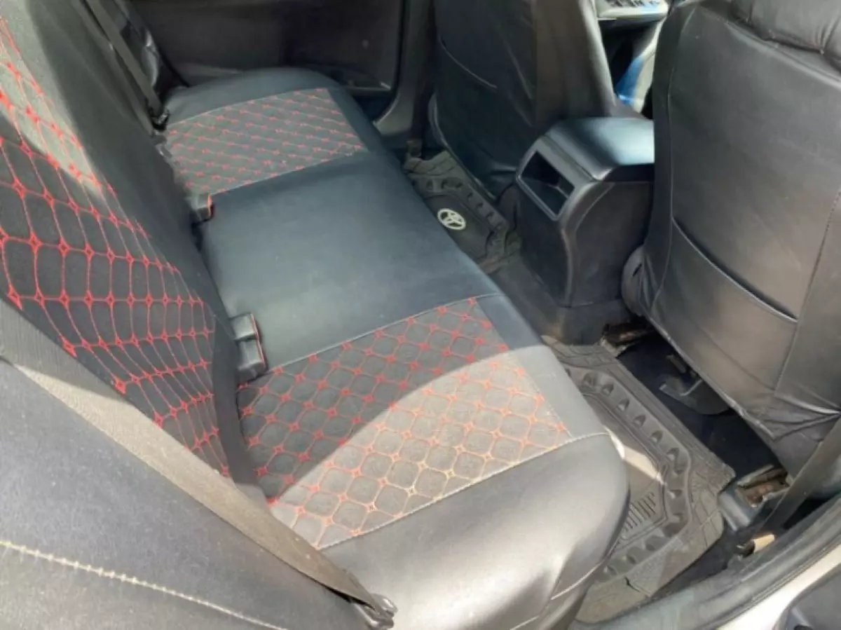 interiorBack