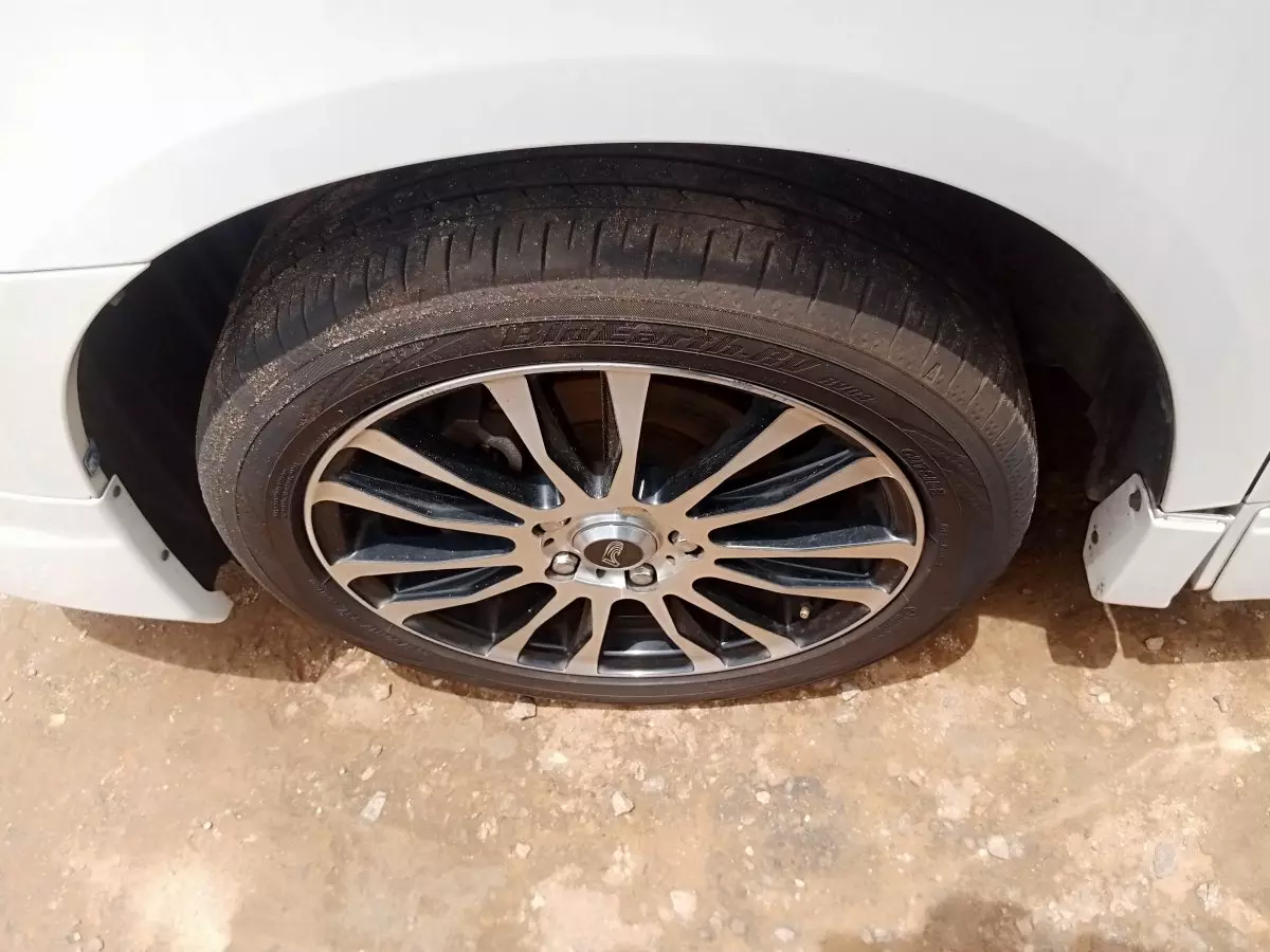 tyre0