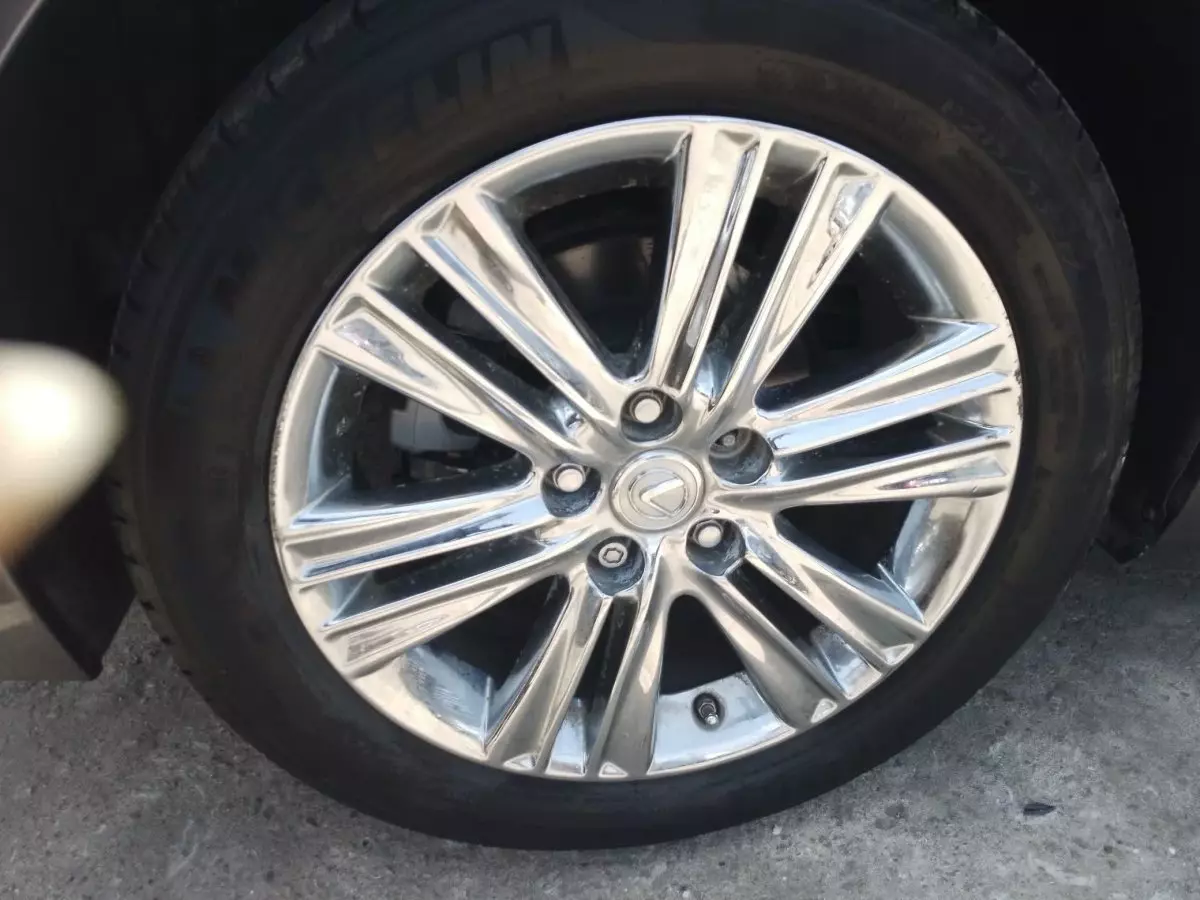 tyre3