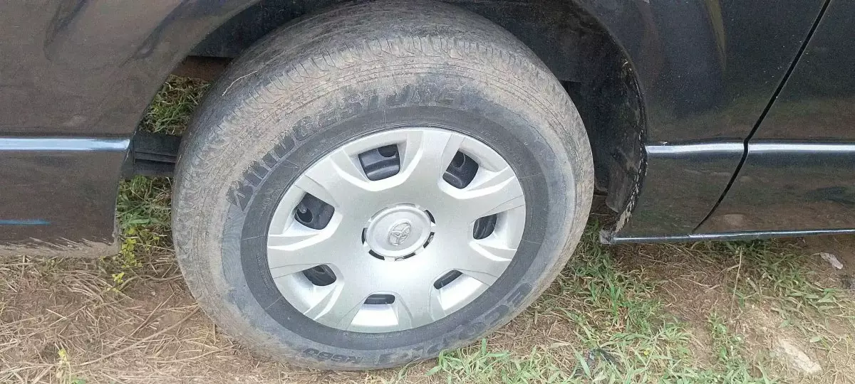tyre0