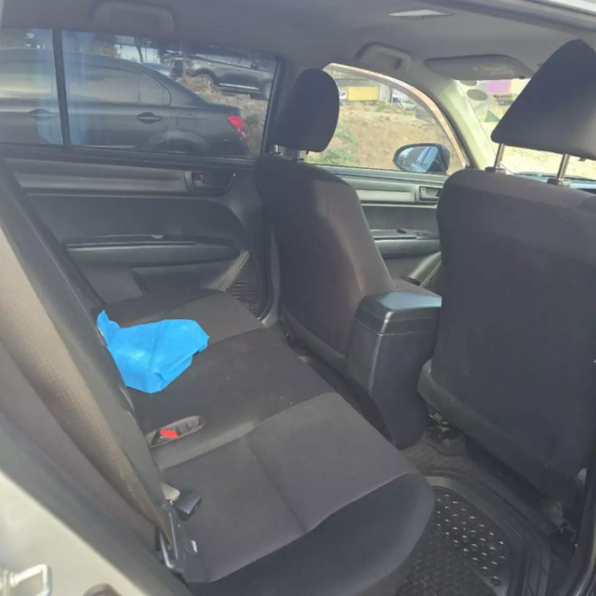 interiorBack