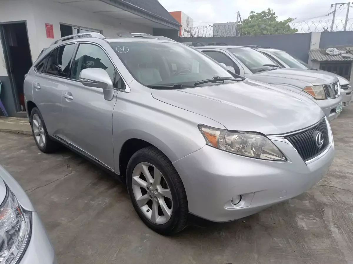 car Left