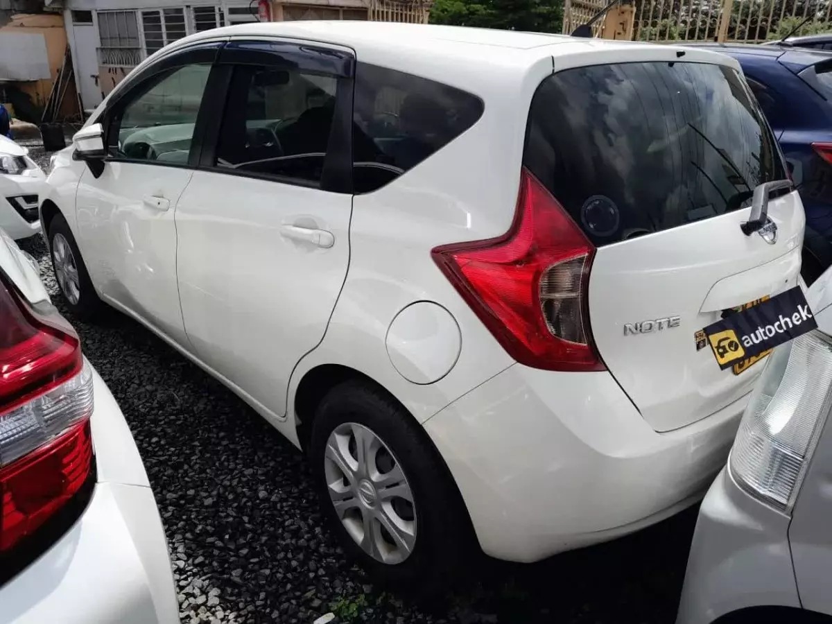 car Right Back
