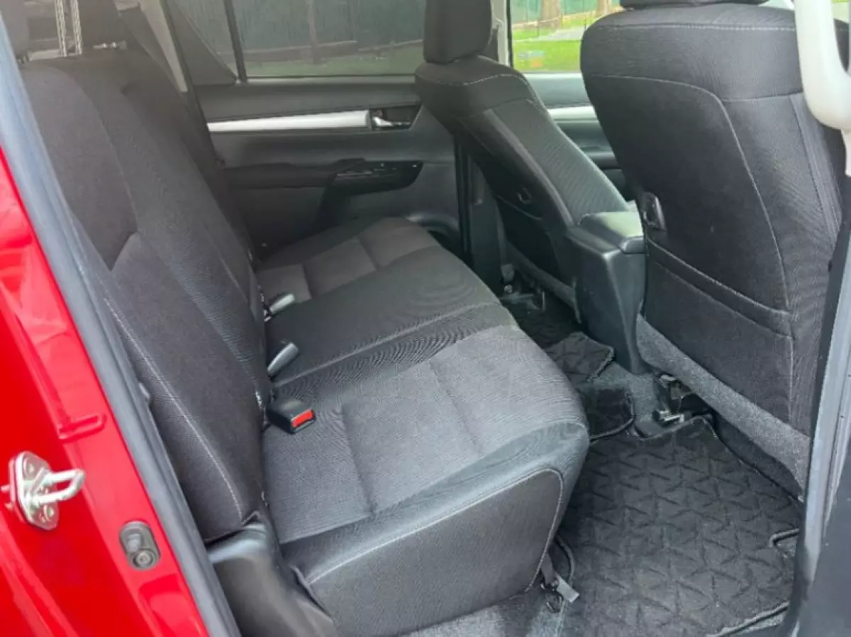 interiorBack