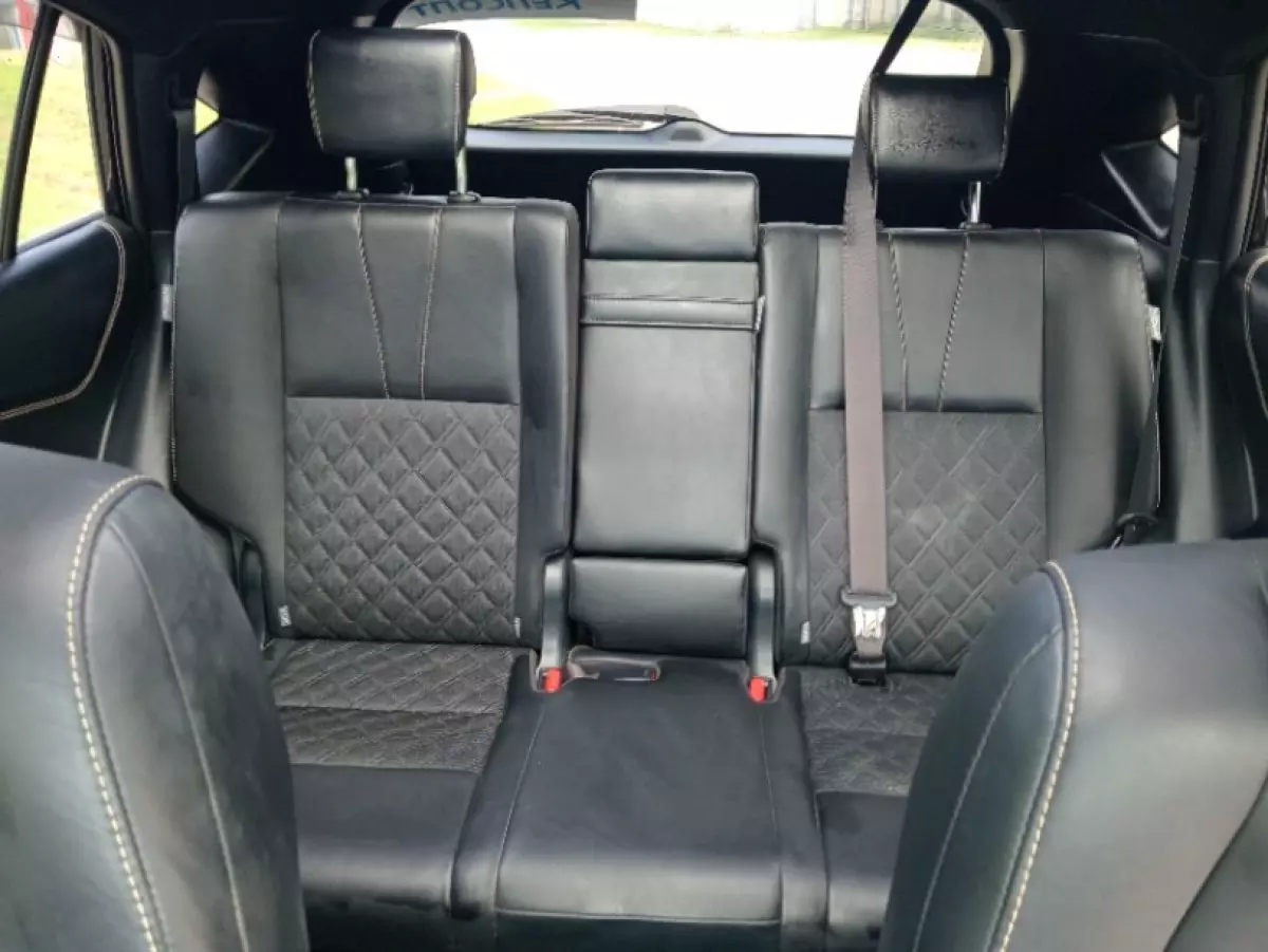 interiorBack
