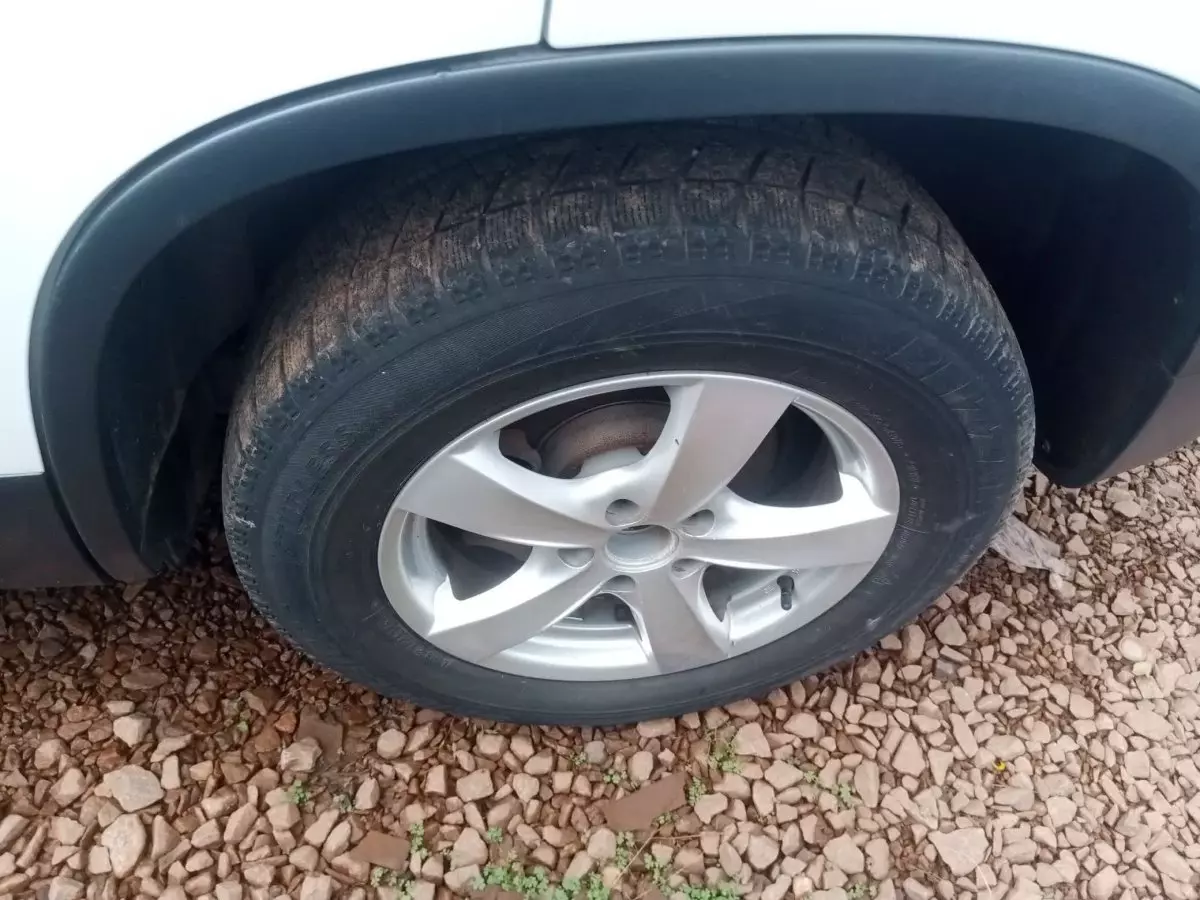 tyre2