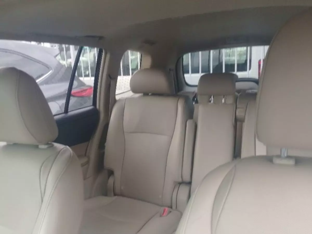 interiorBack