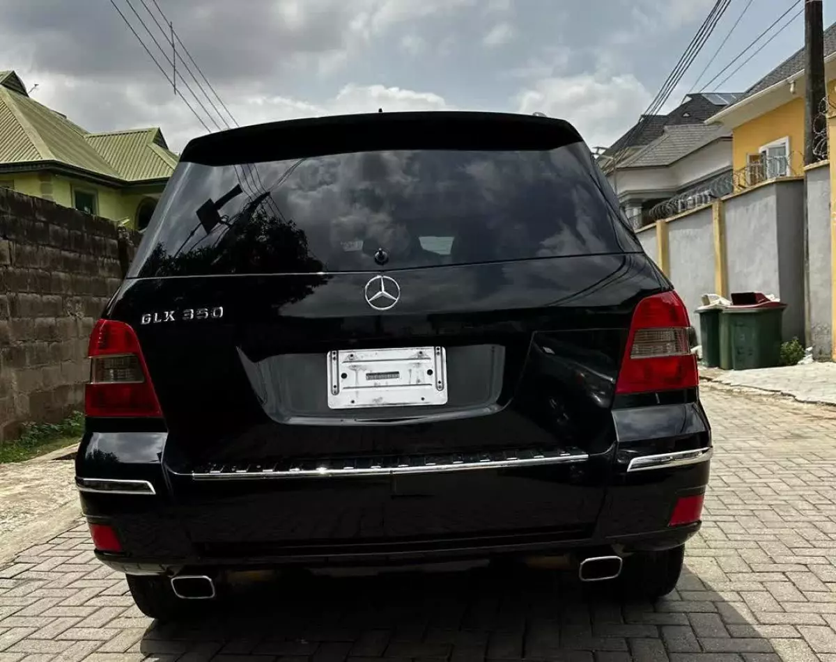 car Back