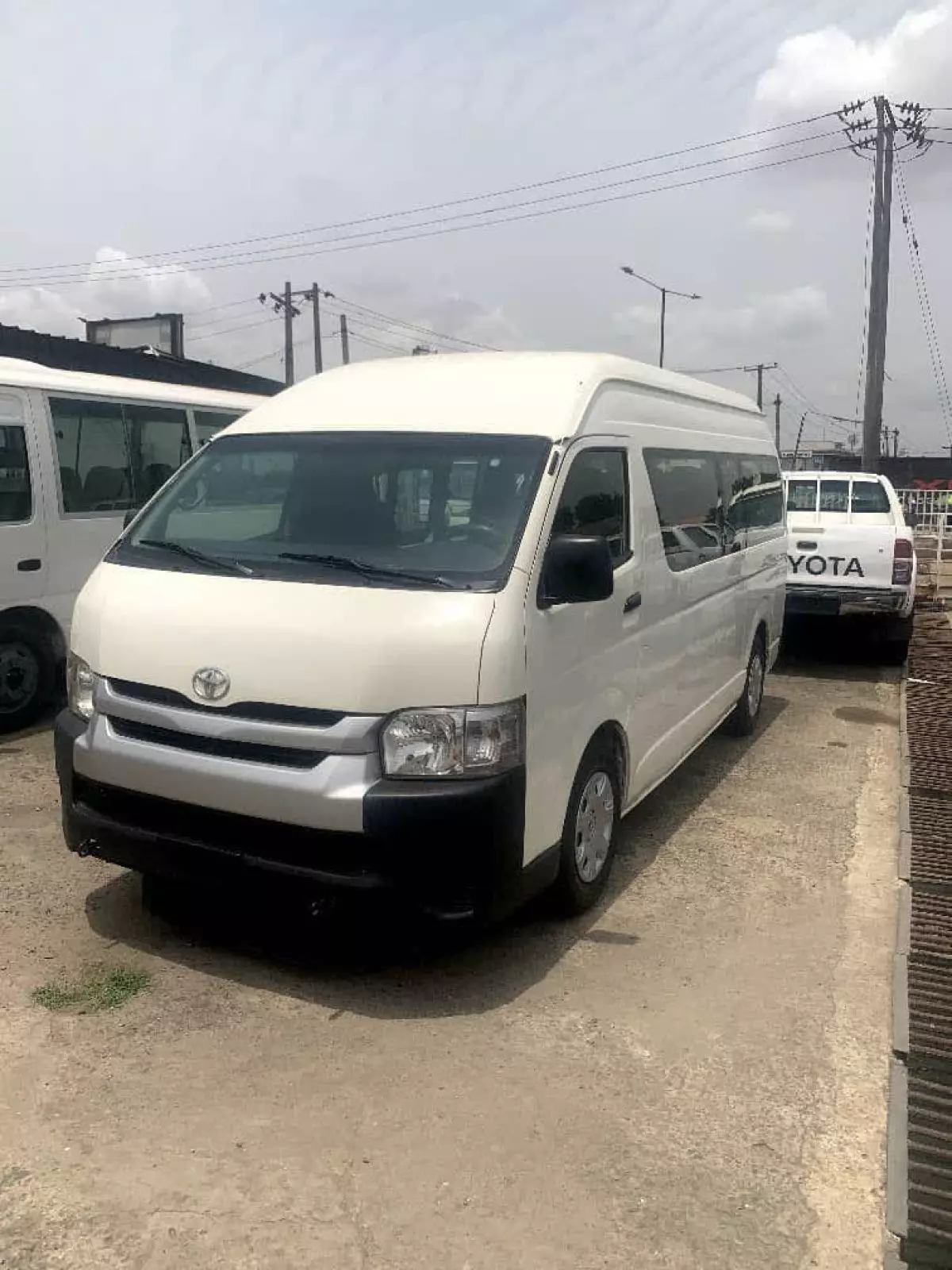 Toyota Hiace - 2018