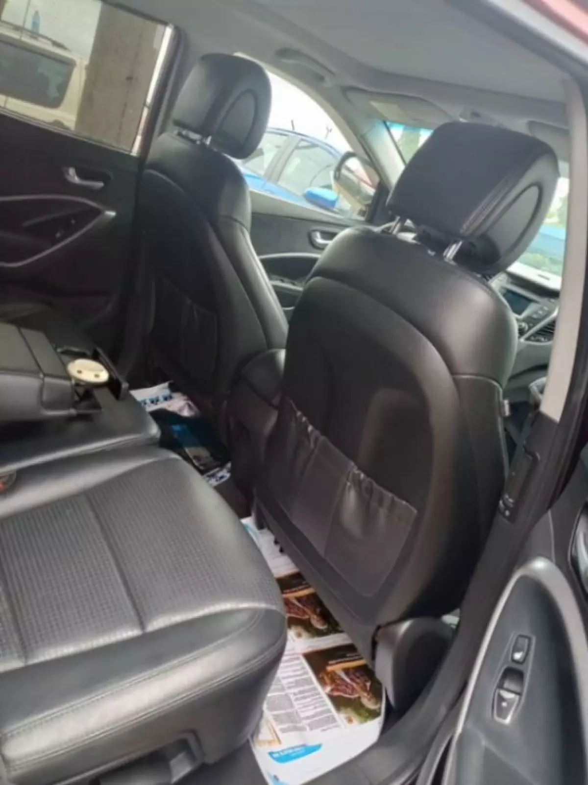interiorBack
