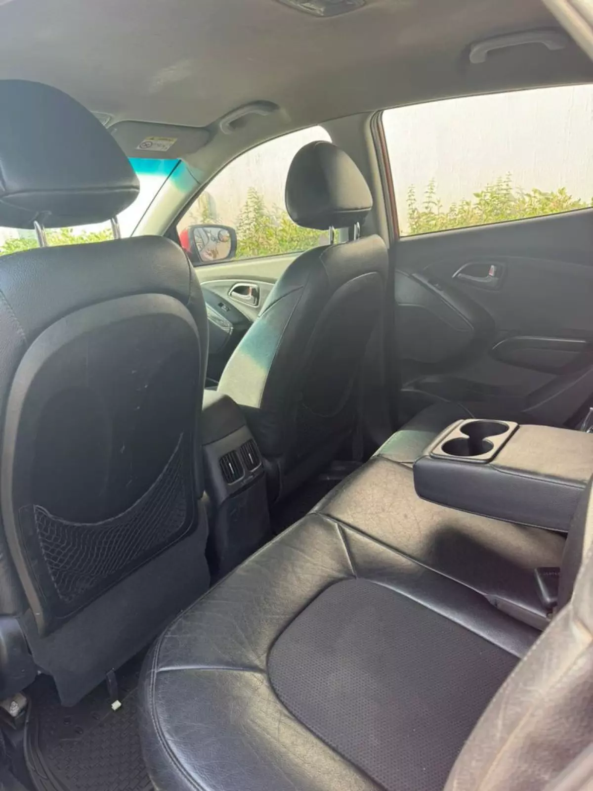 interiorBack