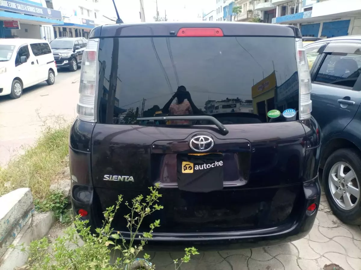 car Back