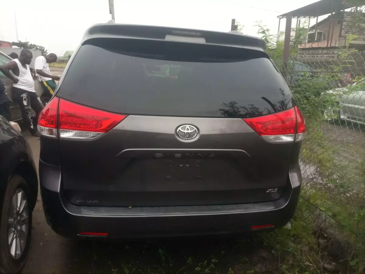 car Left Back