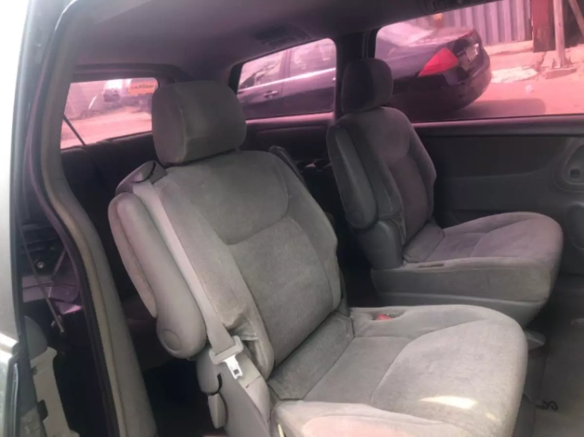 interiorBack