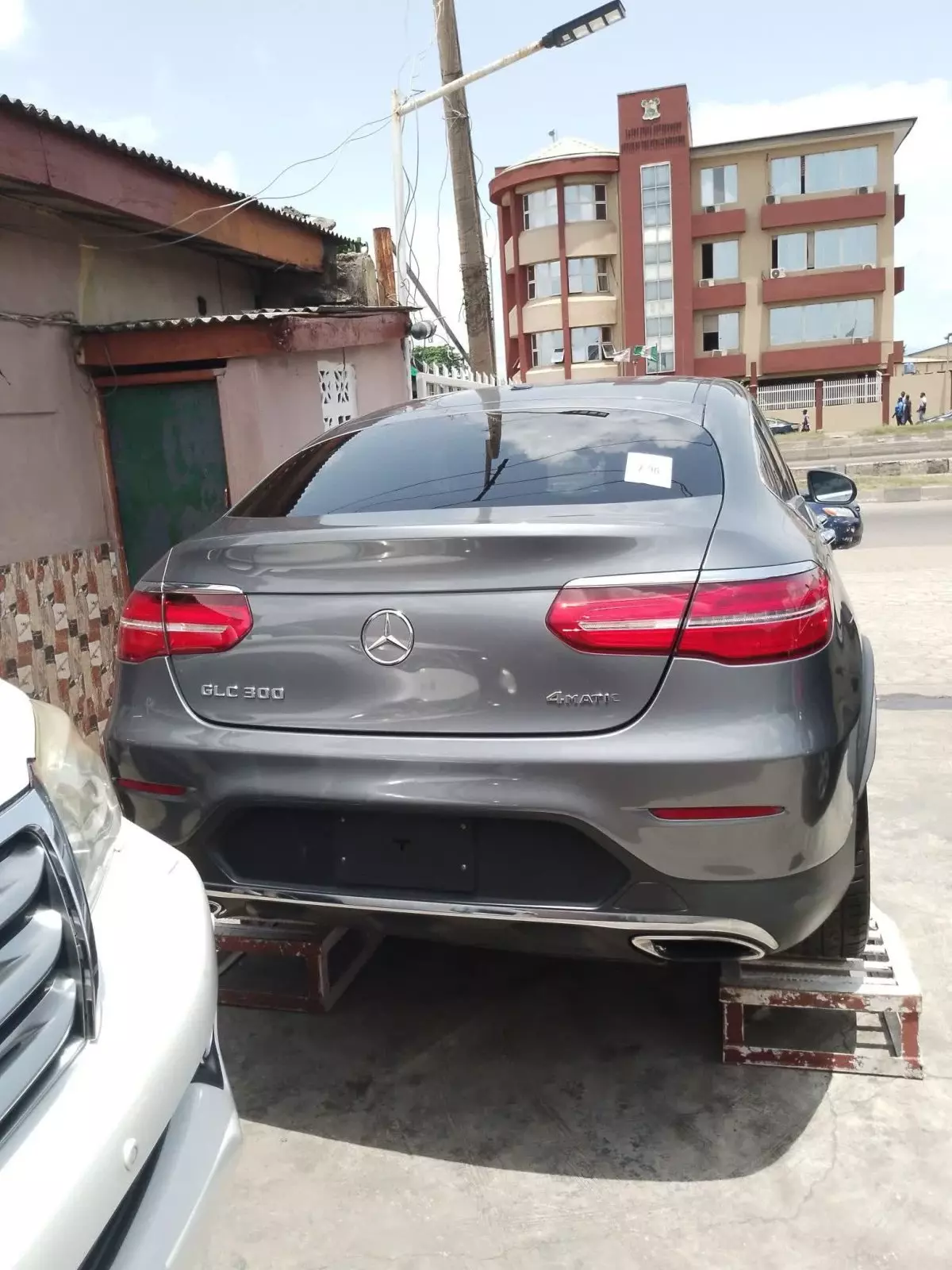 car Back