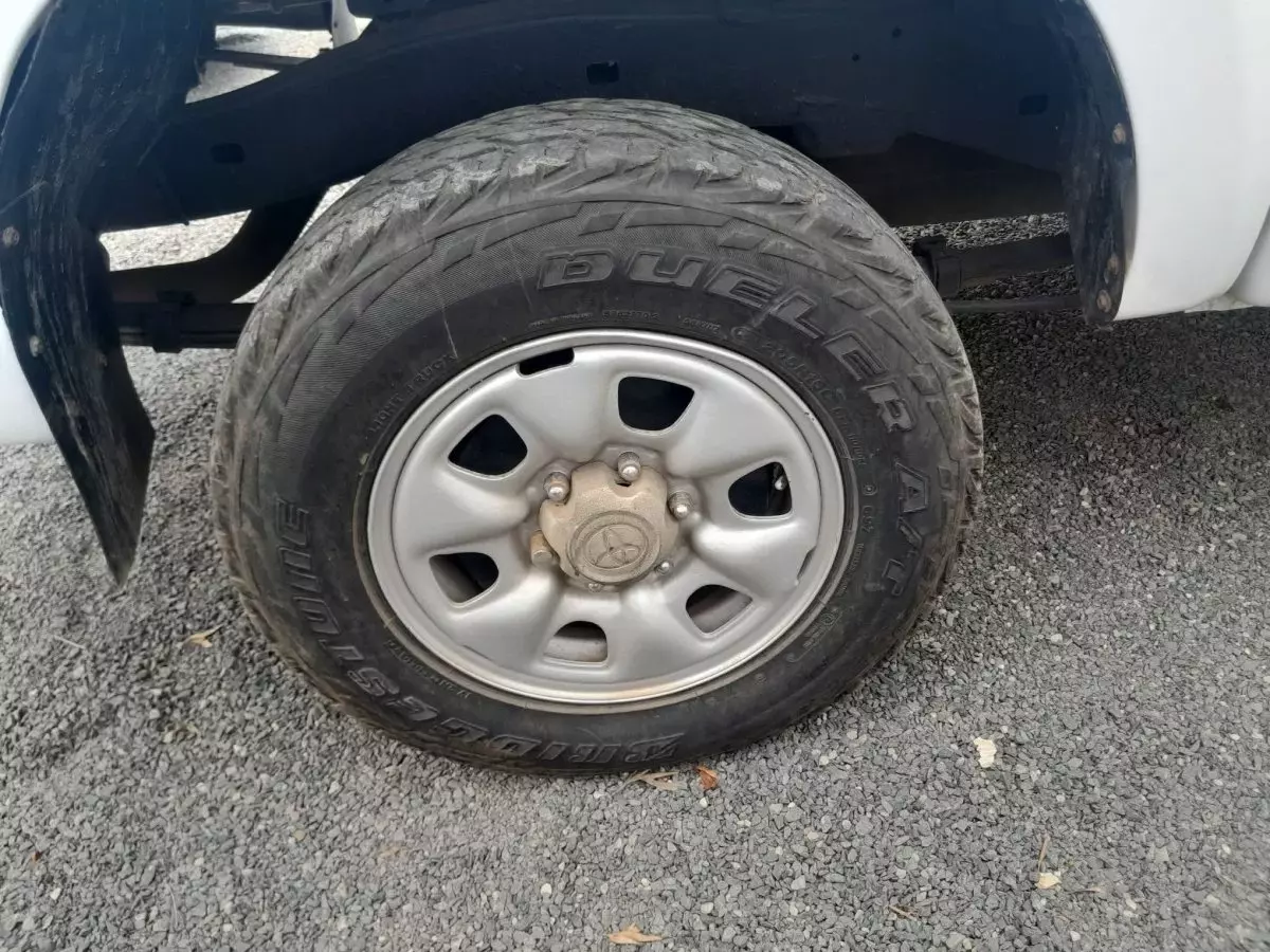 tyre1