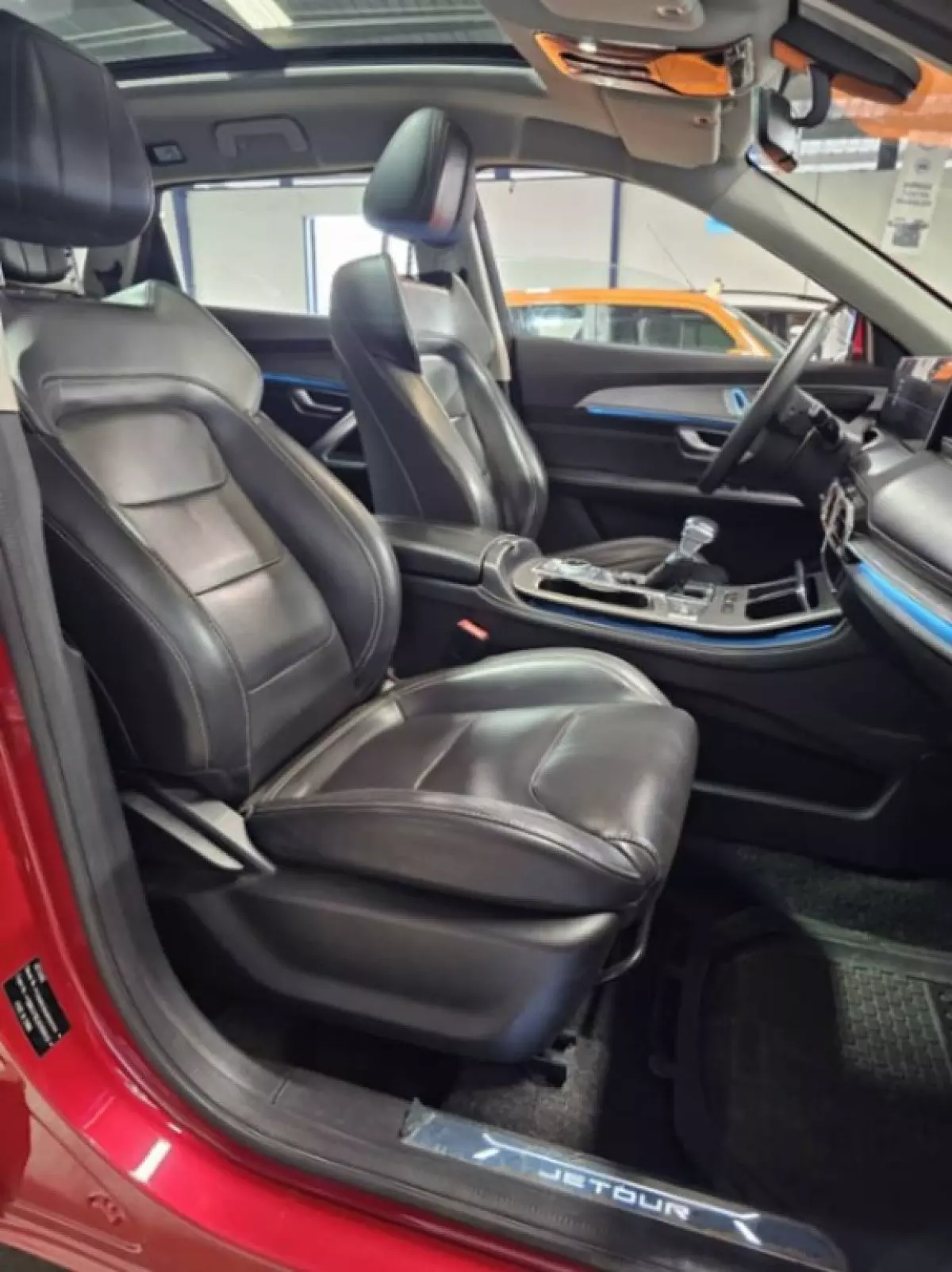 interiorBack