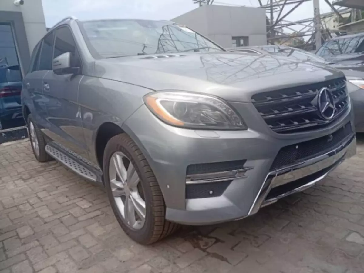 Mercedes-Benz ML 350 - 2013