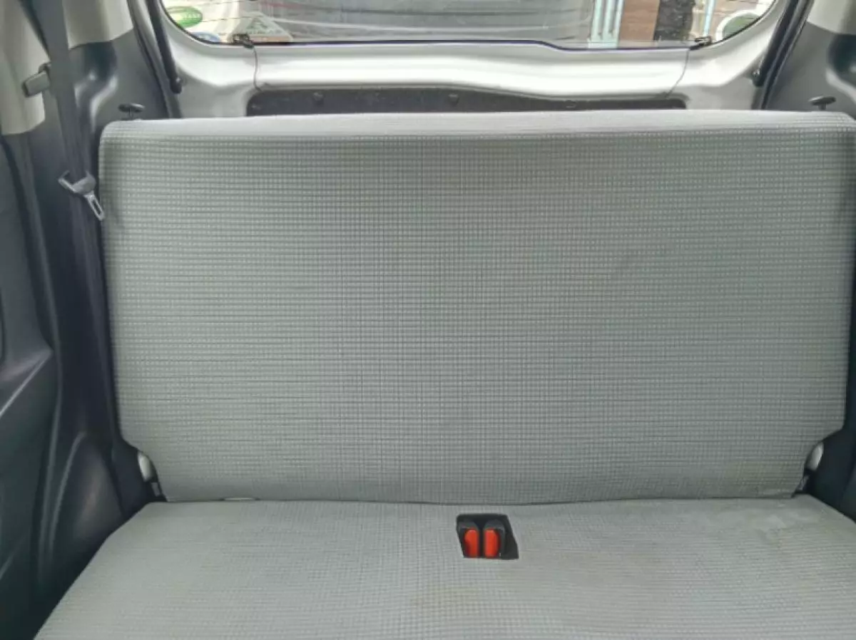 interiorBack